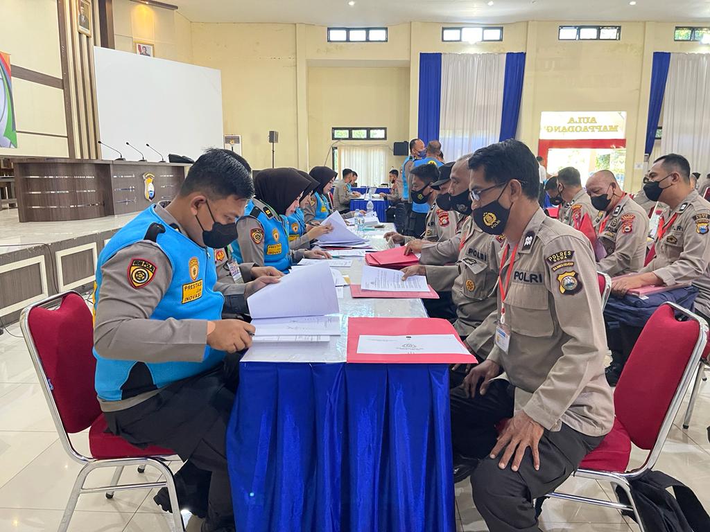 BIRO SDM POLDA SULSEL